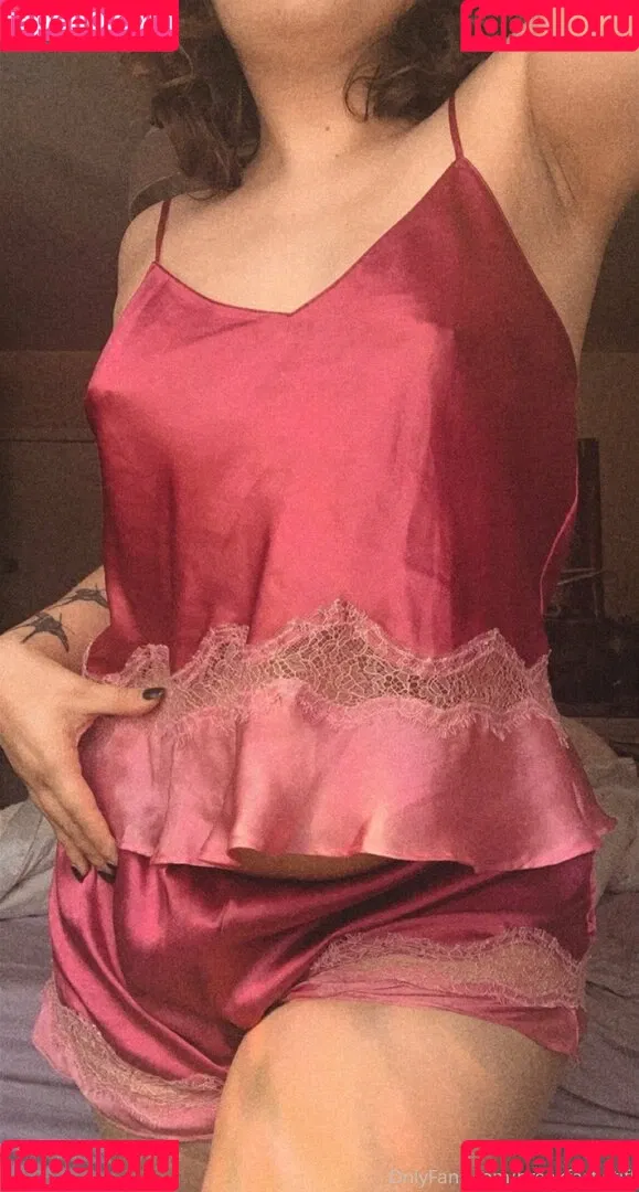 auroratheeangel Onlyfans Photo Gallery 
