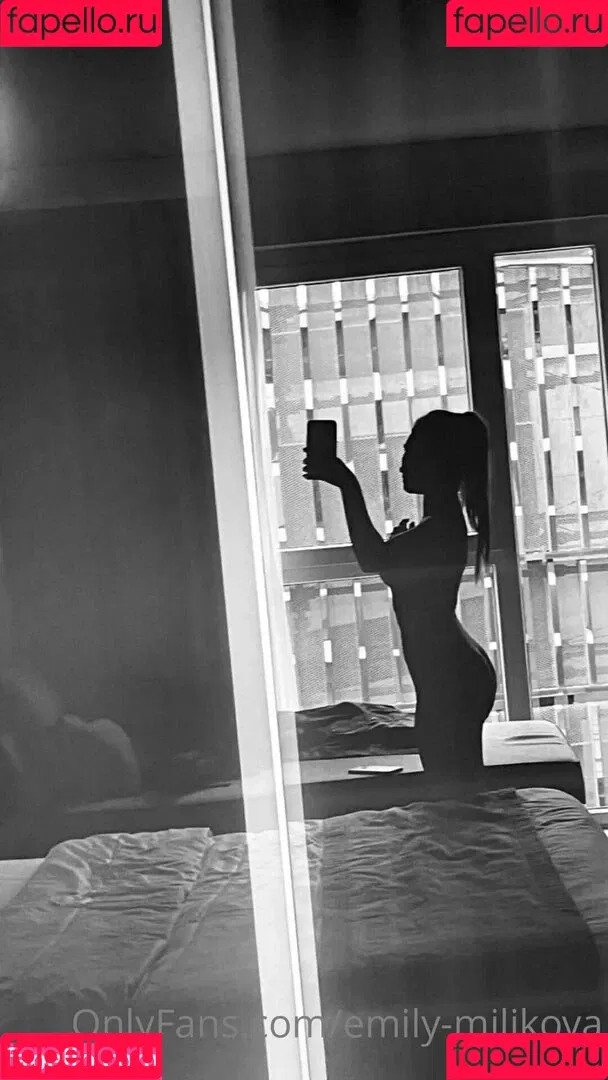 emmimilli Onlyfans Photo Gallery 