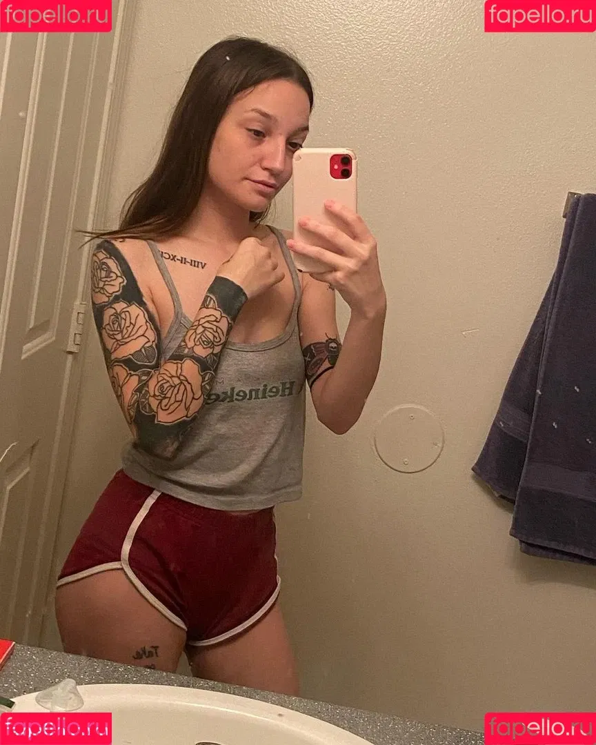 Babyzoli Onlyfans Photo Gallery 