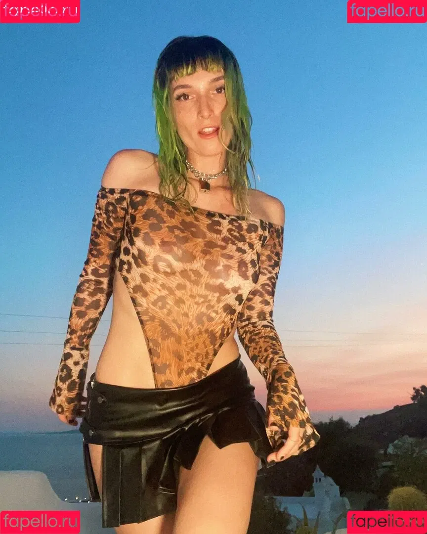 Dani Thorne Onlyfans Photo Gallery 