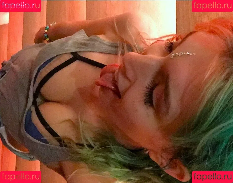 Dani Thorne Onlyfans Photo Gallery 
