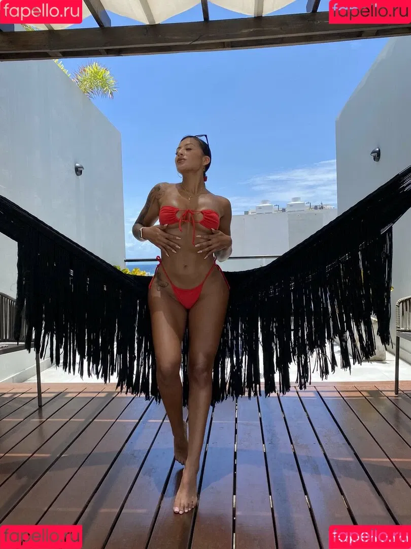 Mariana Martix Onlyfans Photo Gallery 