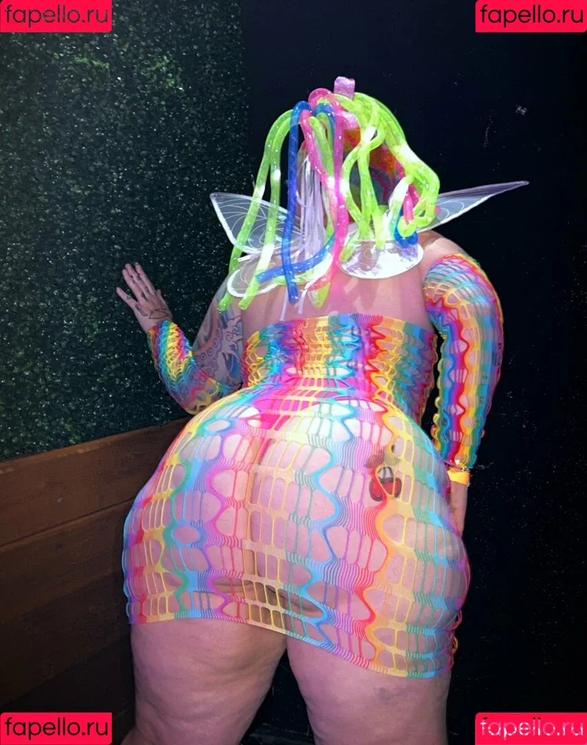 Vicky Vixen Onlyfans Photo Gallery 