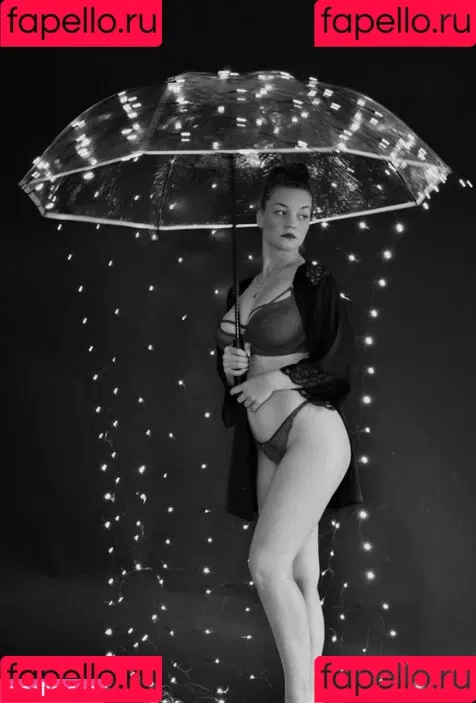 Nele Boudoir Onlyfans Photo Gallery 