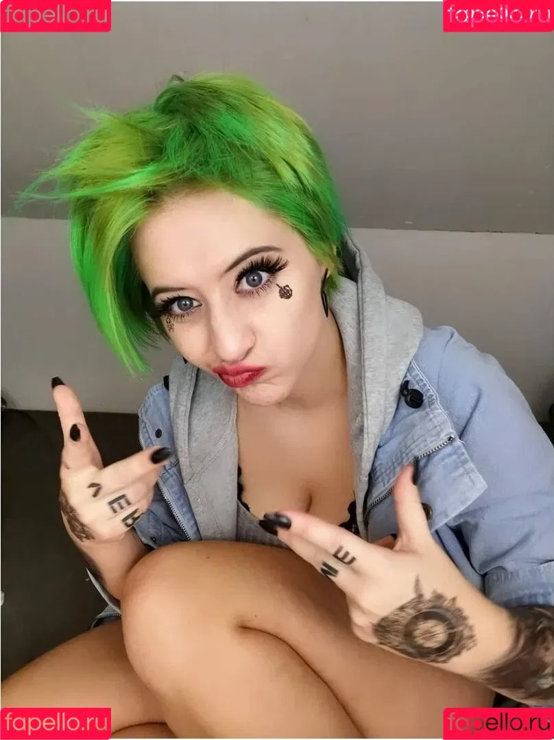 Joana Headbang Onlyfans Photo Gallery 