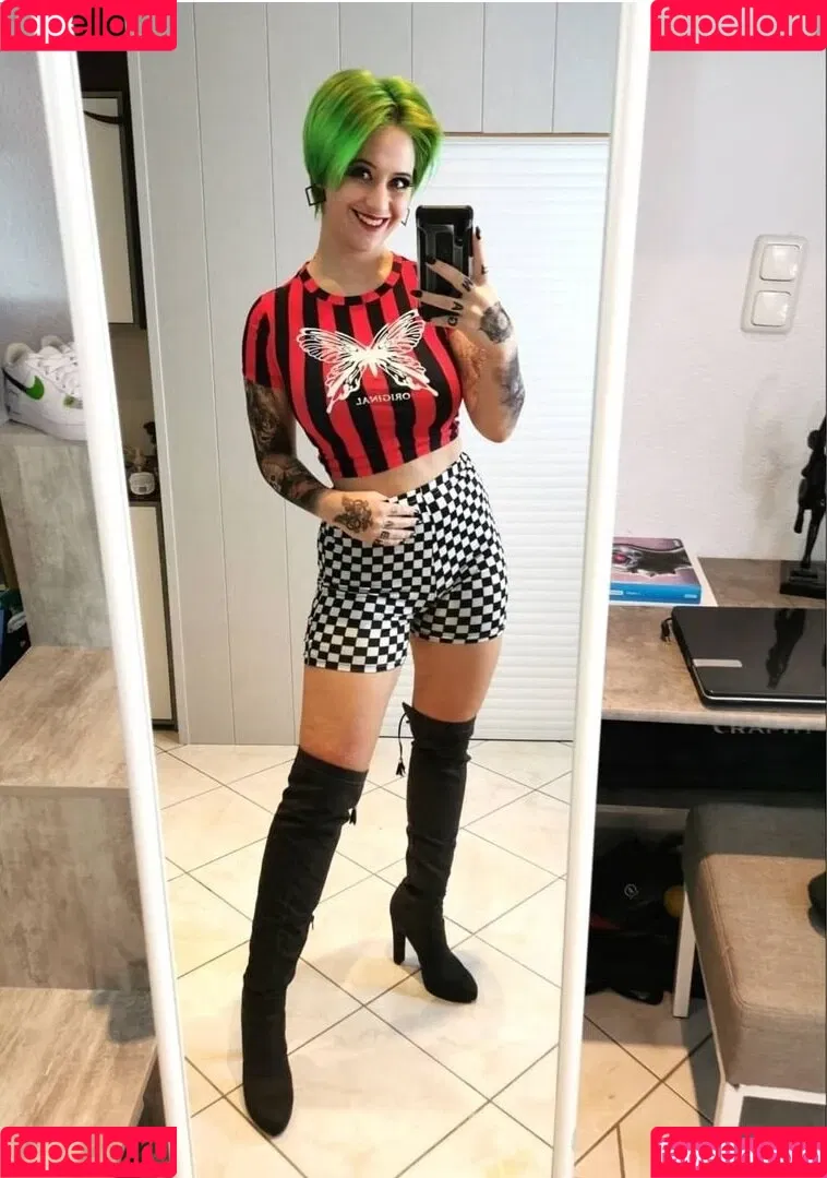 Joana Headbang Onlyfans Photo Gallery 