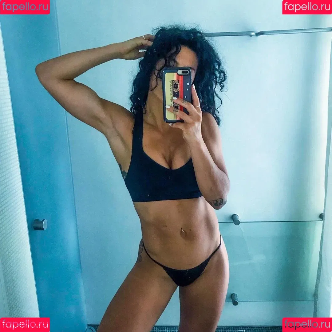 Pahrnia Parsons Onlyfans Photo Gallery 