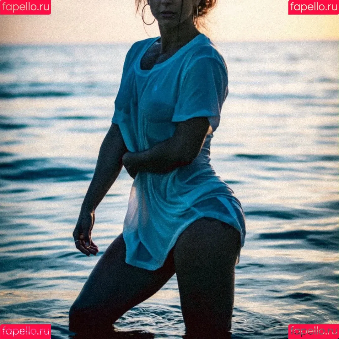 Pahrnia Parsons Onlyfans Photo Gallery 