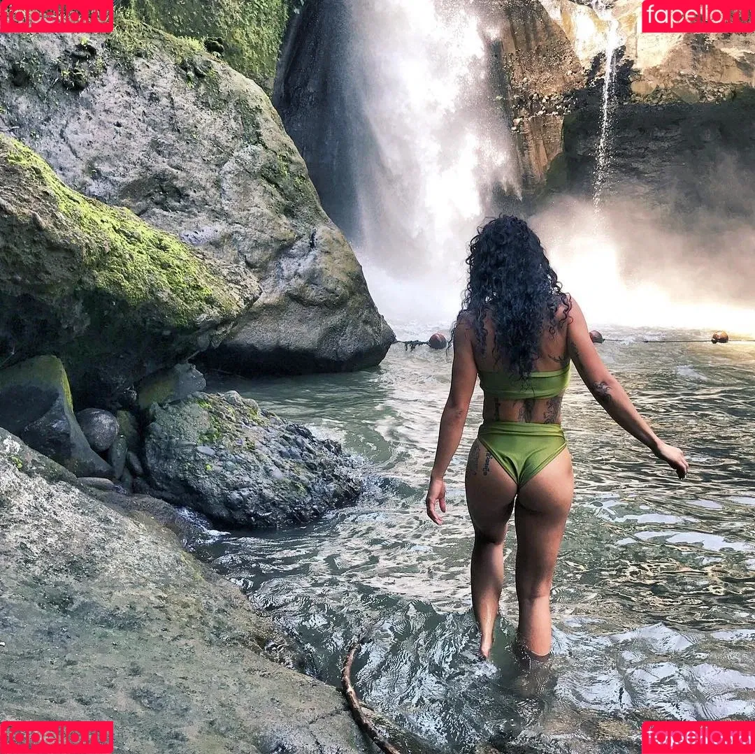 Pahrnia Parsons Onlyfans Photo Gallery 