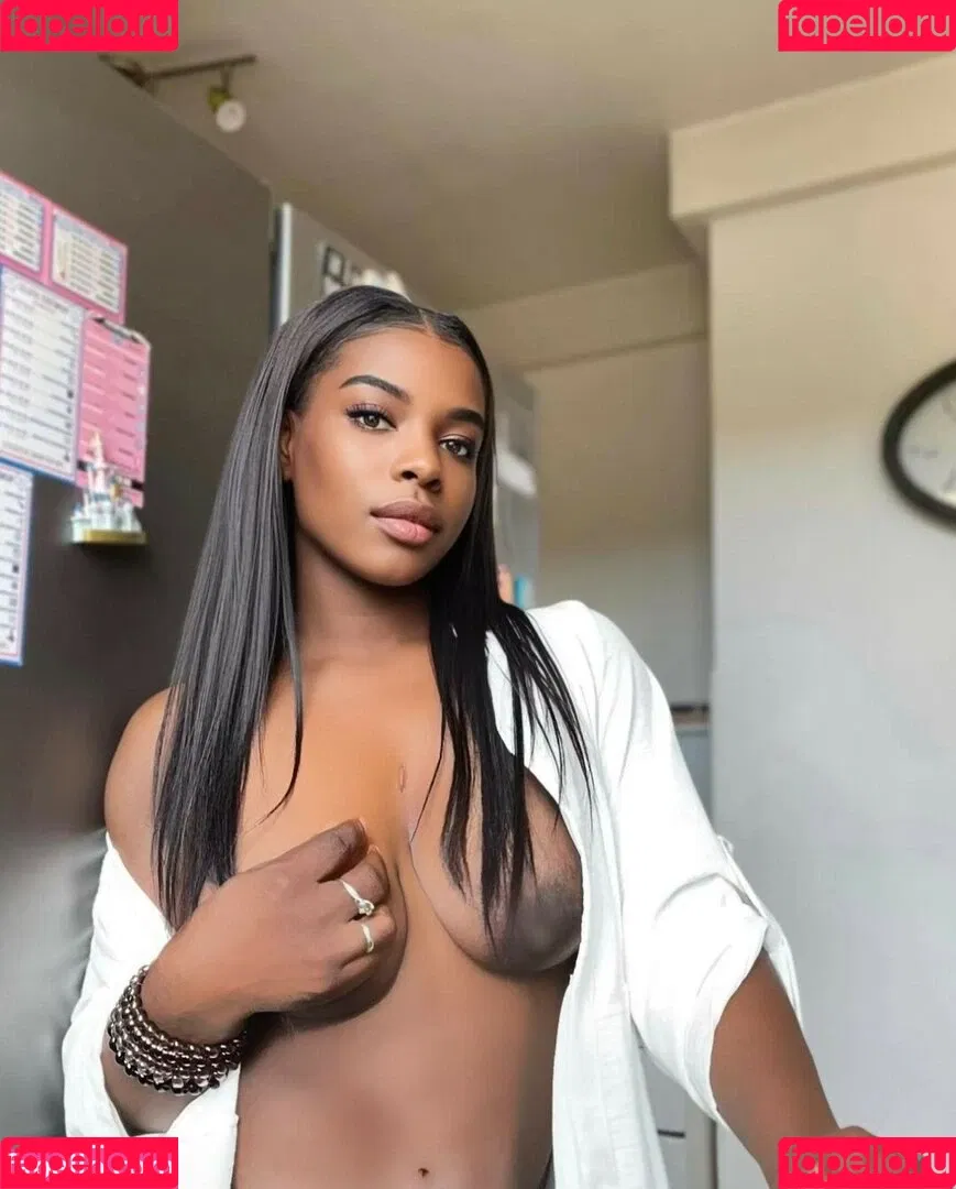 Falones Onlyfans Photo Gallery 