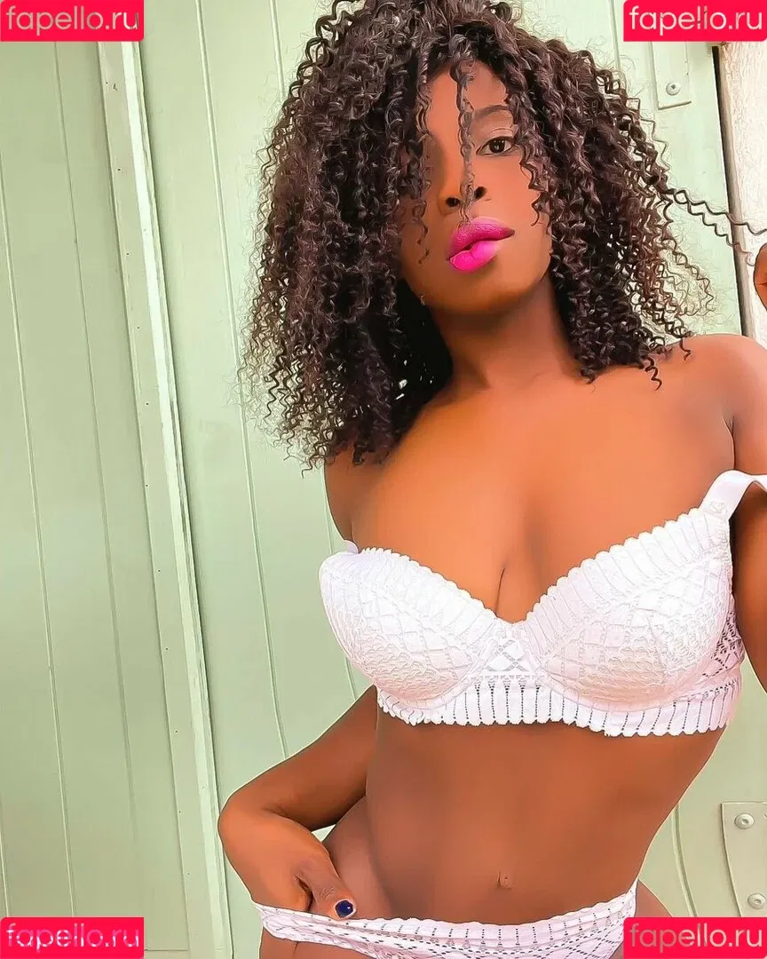 Falones Onlyfans Photo Gallery 