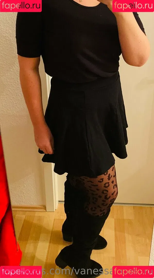 vanessa_obsequious Onlyfans Photo Gallery 