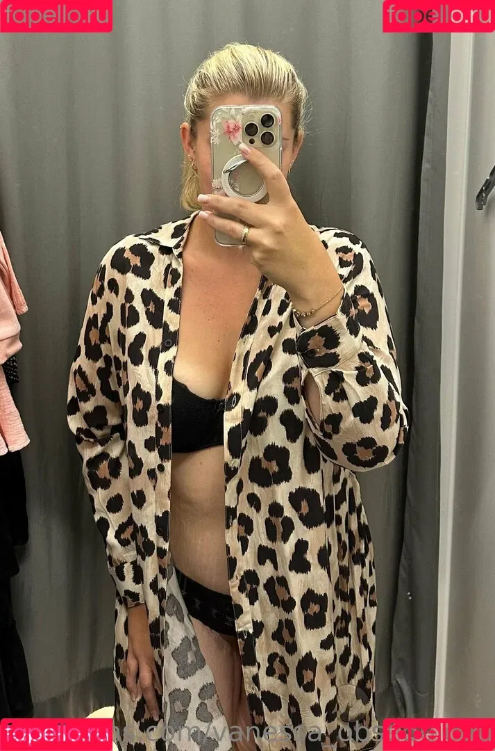 vanessa_obsequious Onlyfans Photo Gallery 