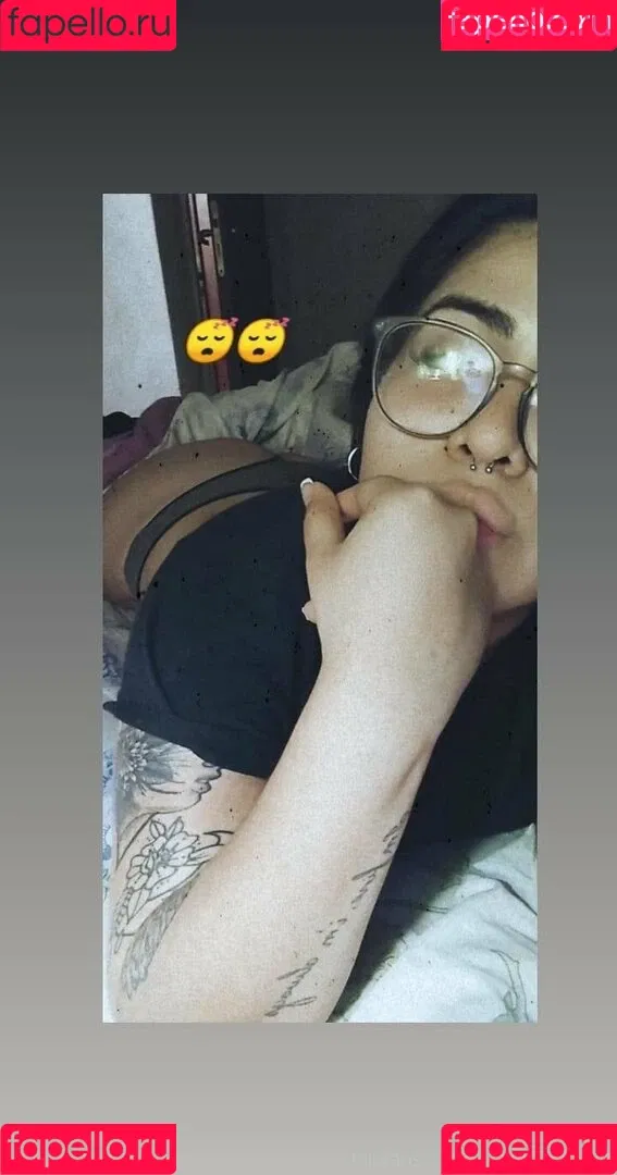 mistressdakotaf Onlyfans Photo Gallery 