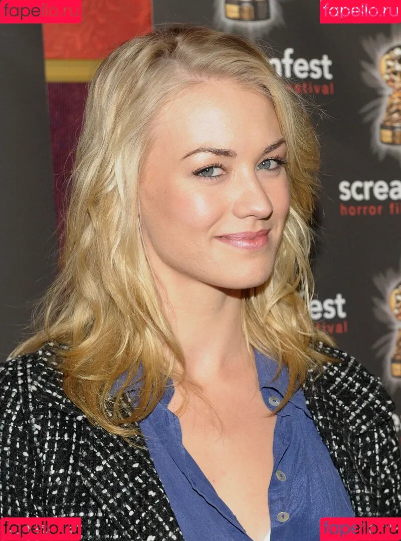 Yvonne Strahovski Onlyfans Photo Gallery 