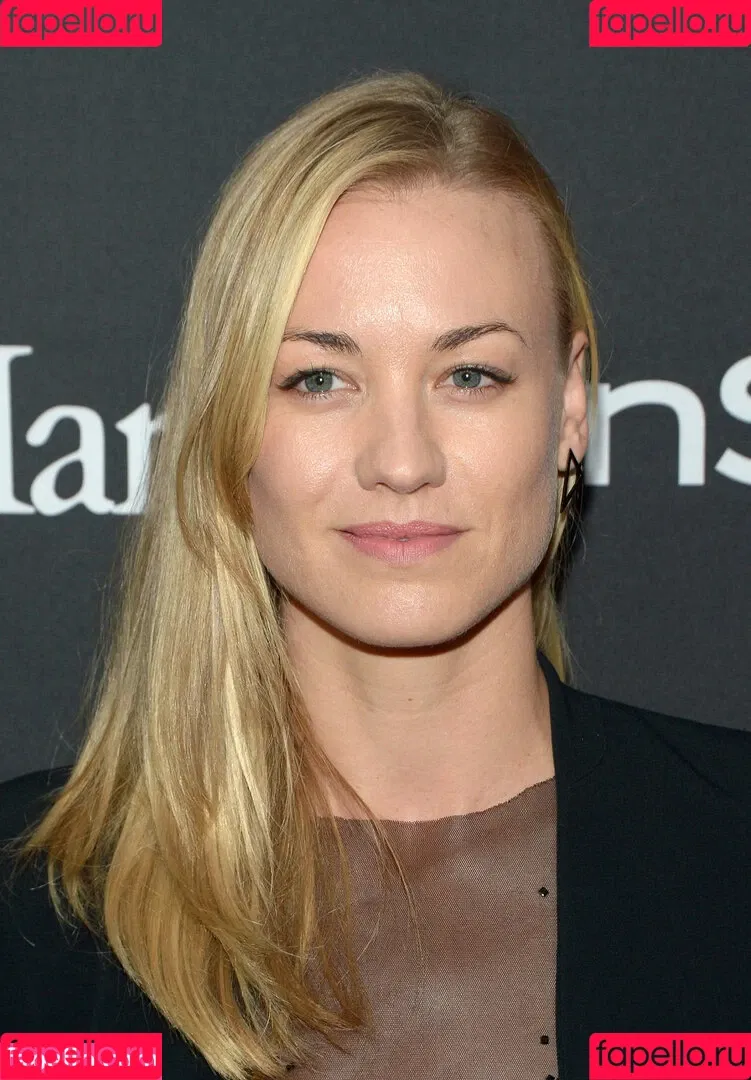Yvonne Strahovski Onlyfans Photo Gallery 
