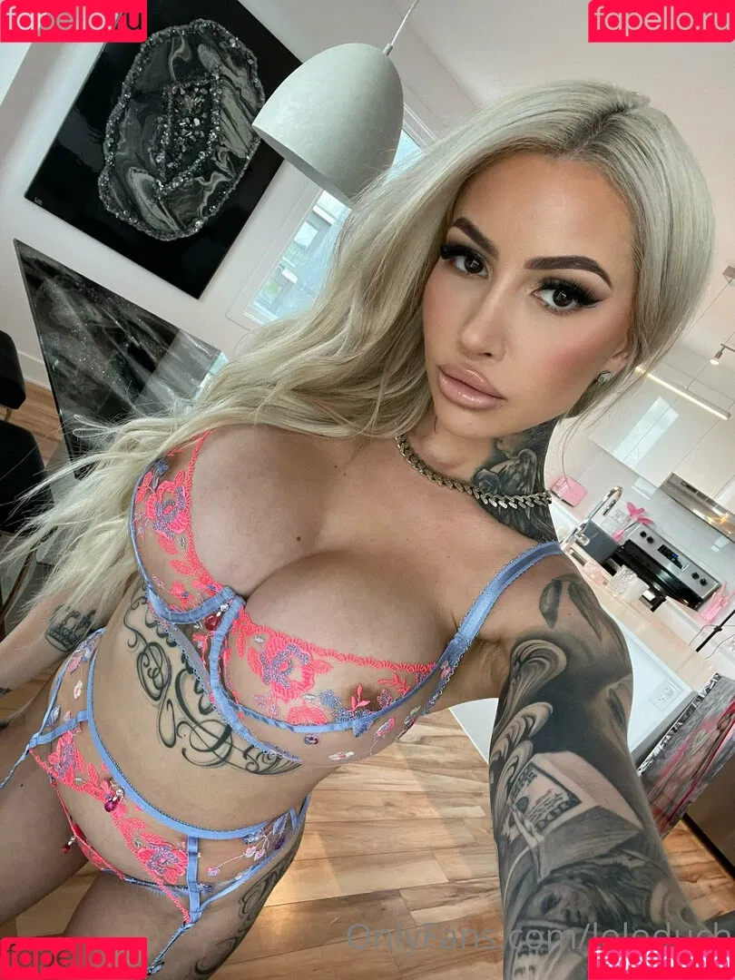 Laurence Duchesne Onlyfans Photo Gallery 