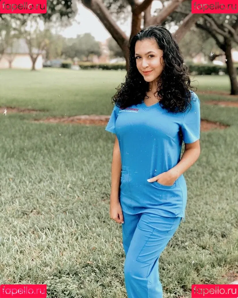 Victoria Domenech Onlyfans Photo Gallery 