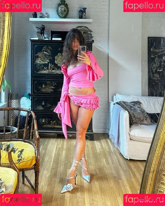 Violetta Komyshan Onlyfans Photo Gallery 