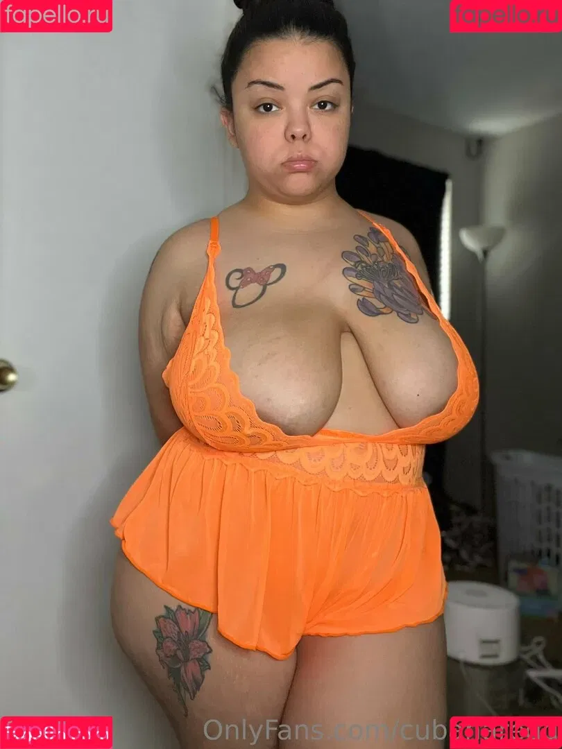 cubanaredd Onlyfans Photo Gallery 