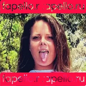 Lea Lovebird Onlyfans Photo Gallery 