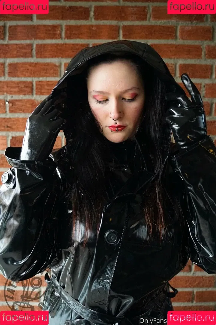 latex_neko Onlyfans Photo Gallery 