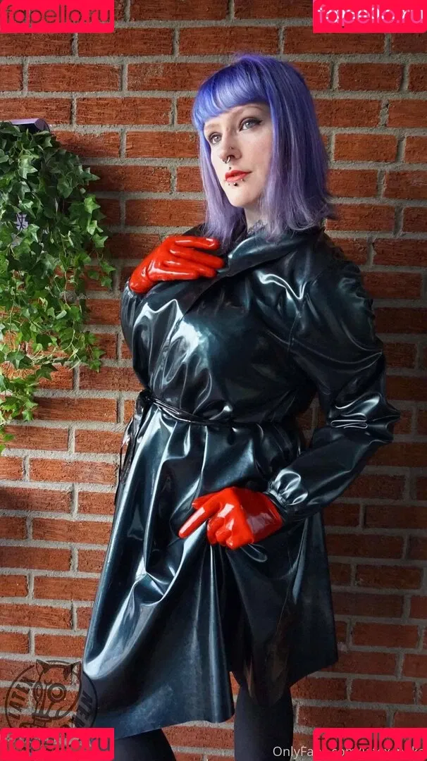 latex_neko Onlyfans Photo Gallery 