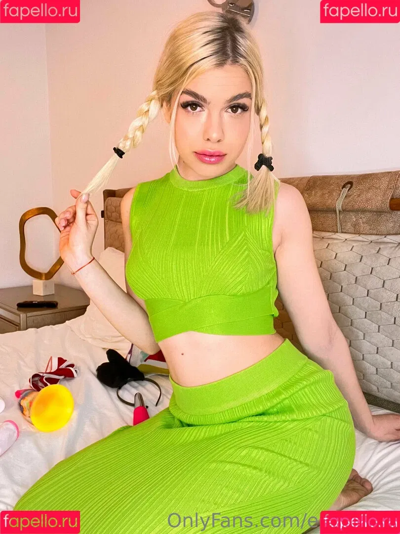 elsakroes Onlyfans Photo Gallery 