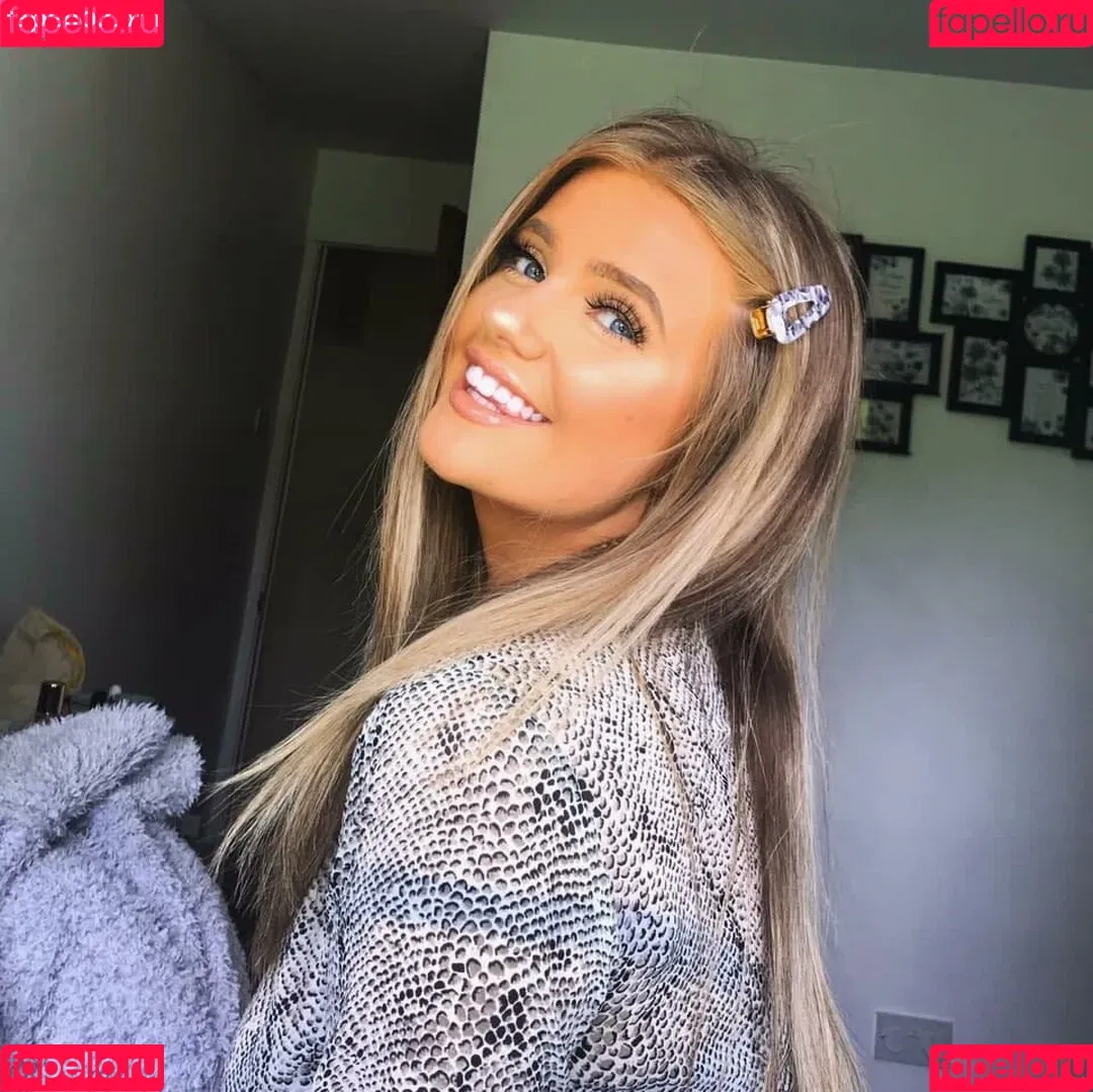 Emily Mather Onlyfans Photo Gallery 