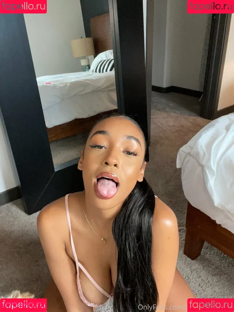 poeticjusticeee Onlyfans Photo Gallery 