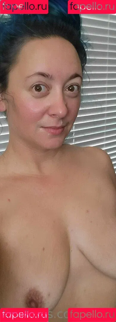 Hally Alyson Onlyfans Photo Gallery 
