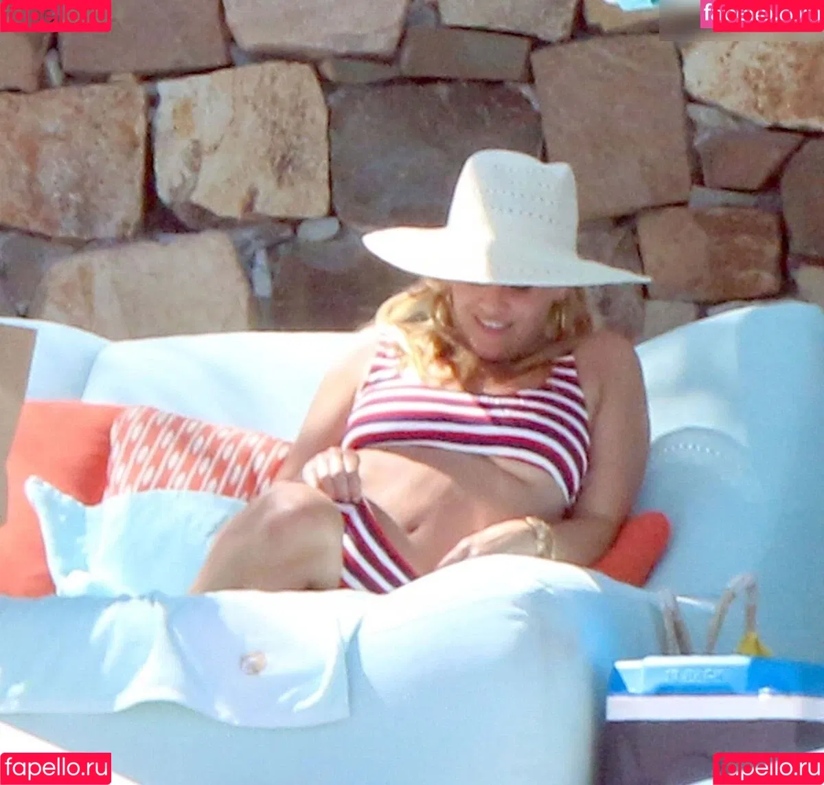 Reese Witherspoon Onlyfans Photo Gallery 