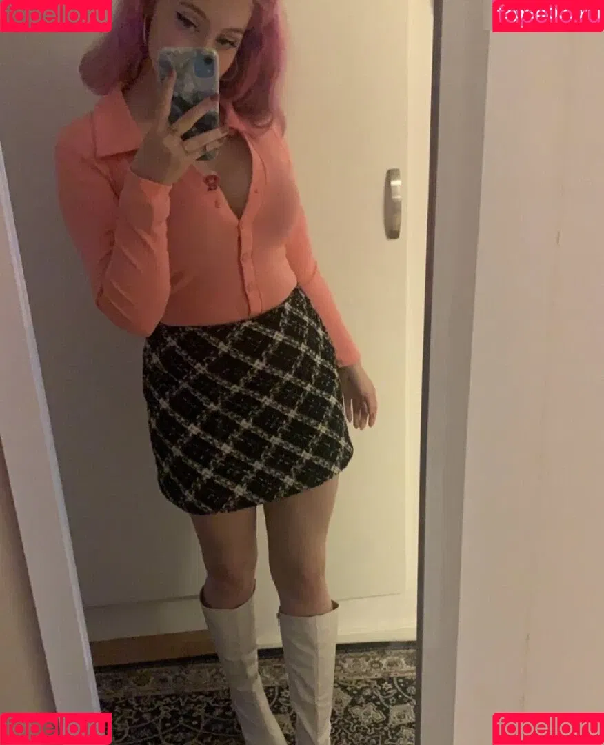 Amadani Onlyfans Photo Gallery 