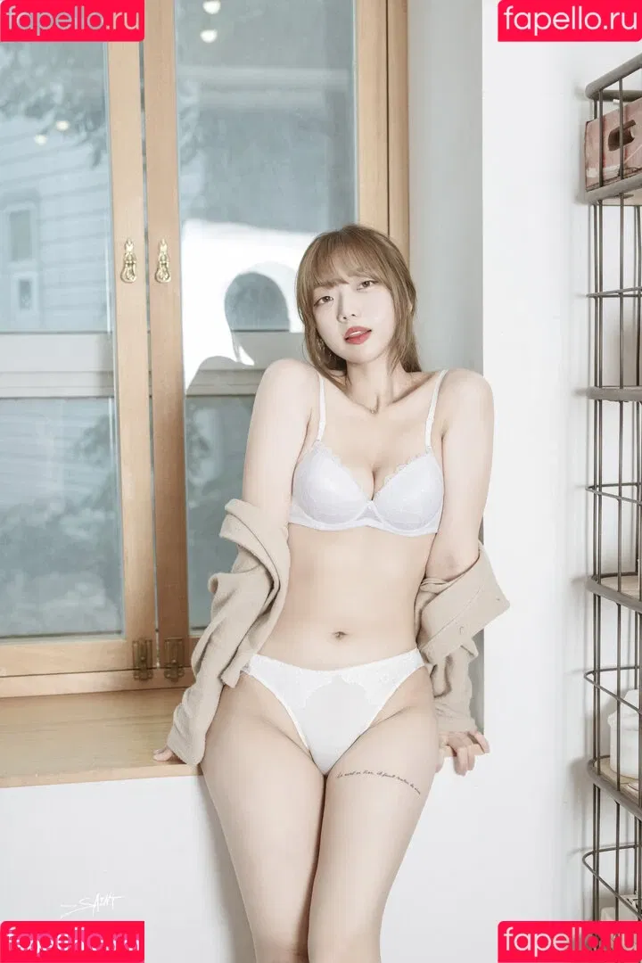 Koby 코비 Onlyfans Photo Gallery 