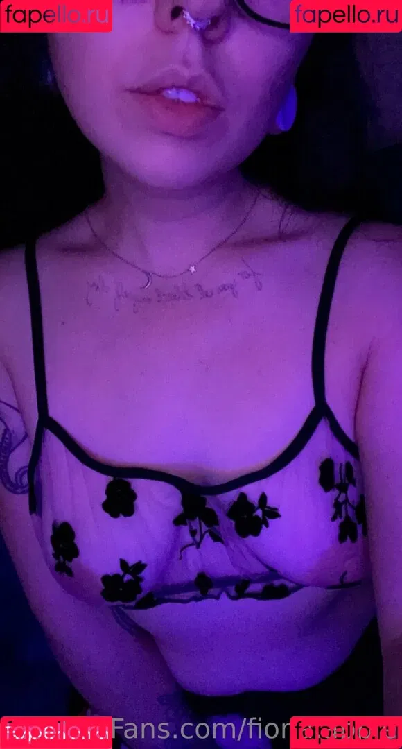 fiona.apple Onlyfans Photo Gallery 