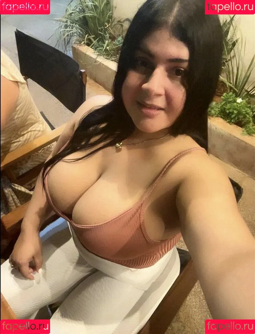 Guada Gamarra Onlyfans Photo Gallery 