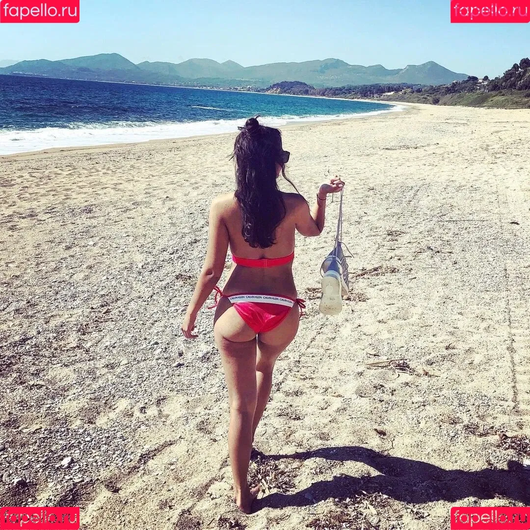 Eva Benetatou Onlyfans Photo Gallery 