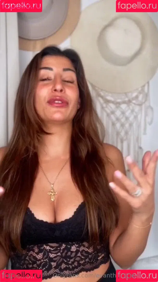 Eva Benetatou Onlyfans Photo Gallery 
