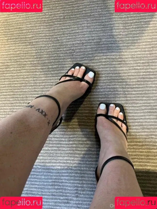 Annie Mae Onlyfans Photo Gallery 