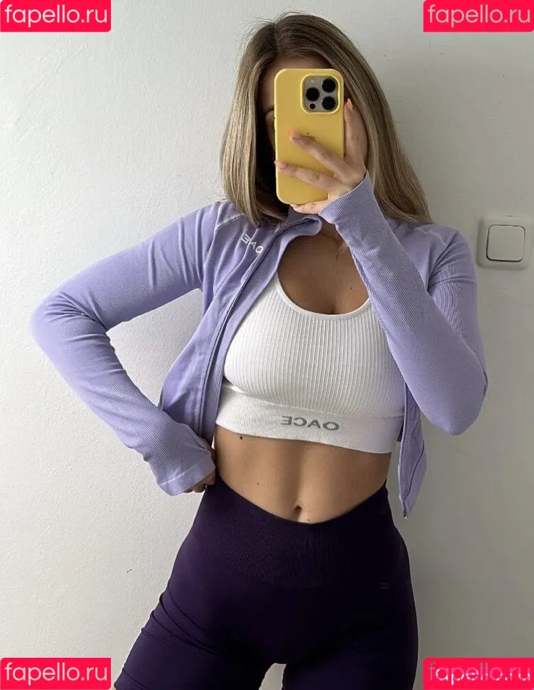 Paula Doeringer Onlyfans Photo Gallery 