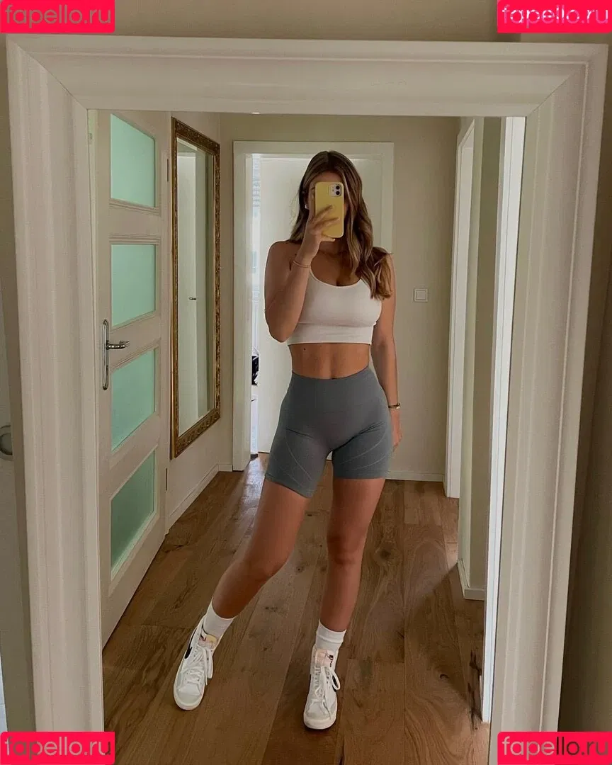 Paula Doeringer Onlyfans Photo Gallery 