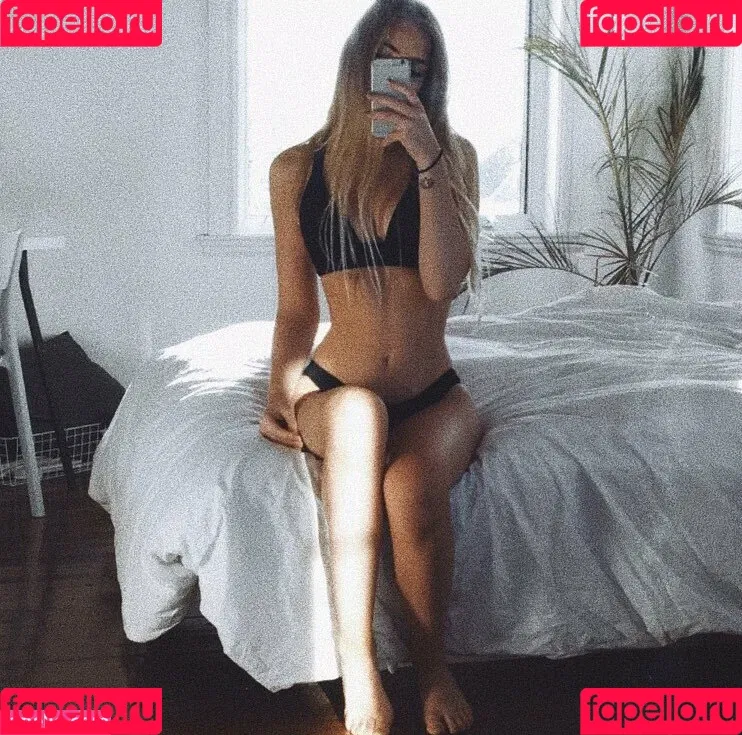 Momolit0 Onlyfans Photo Gallery 