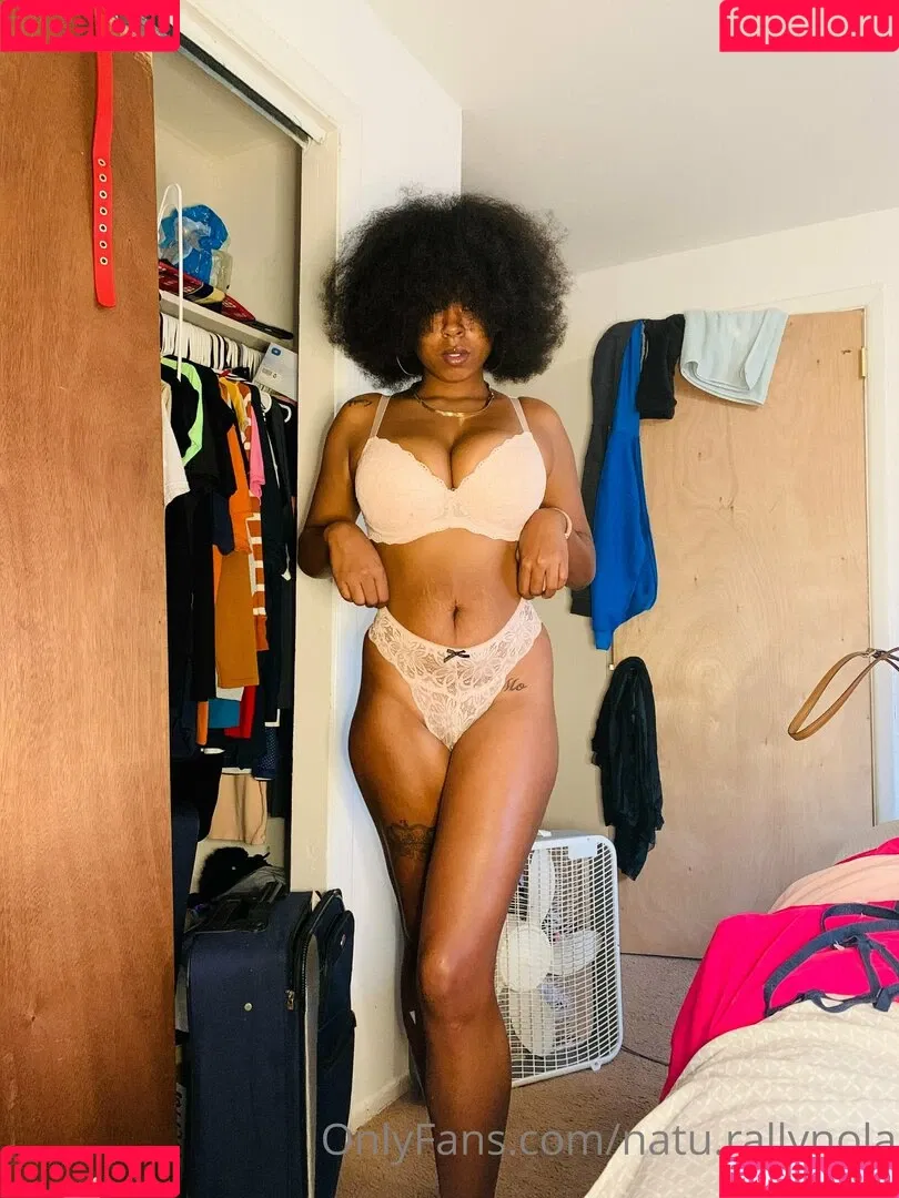 natu.rallynola Onlyfans Photo Gallery 