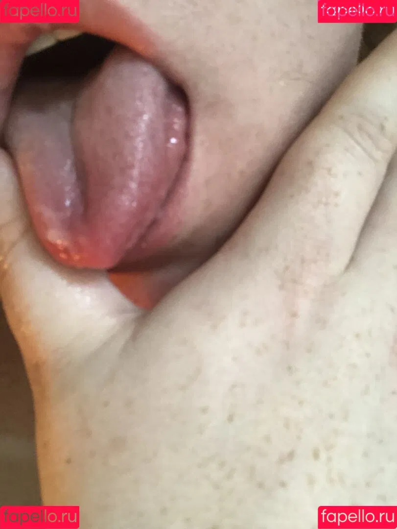 tragedyann Onlyfans Photo Gallery 
