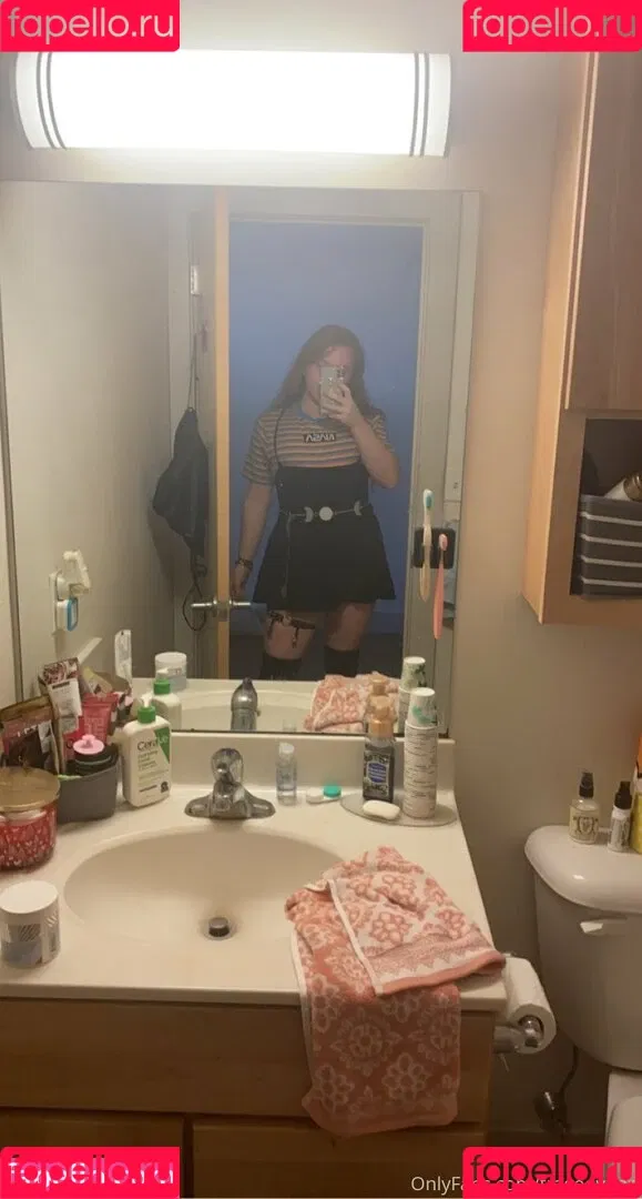 tragedyann Onlyfans Photo Gallery 