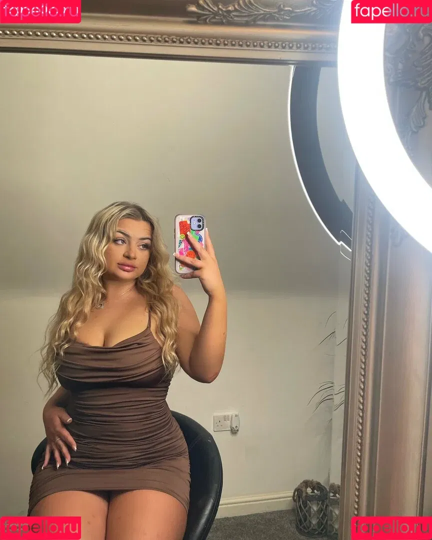 Jamie Hillyard Onlyfans Photo Gallery 