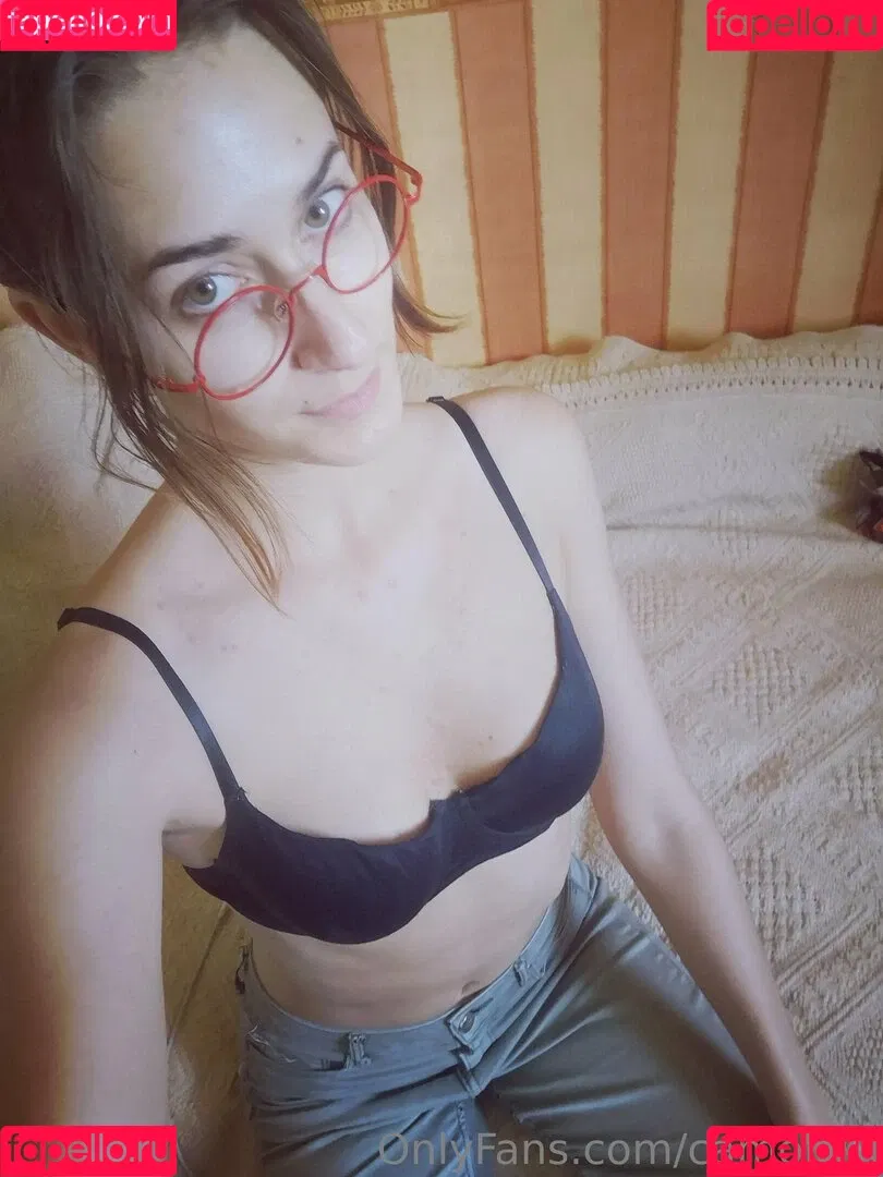 camomilleee Onlyfans Photo Gallery 