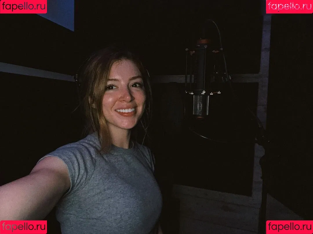 Chrissy Costansa Onlyfans Photo Gallery 