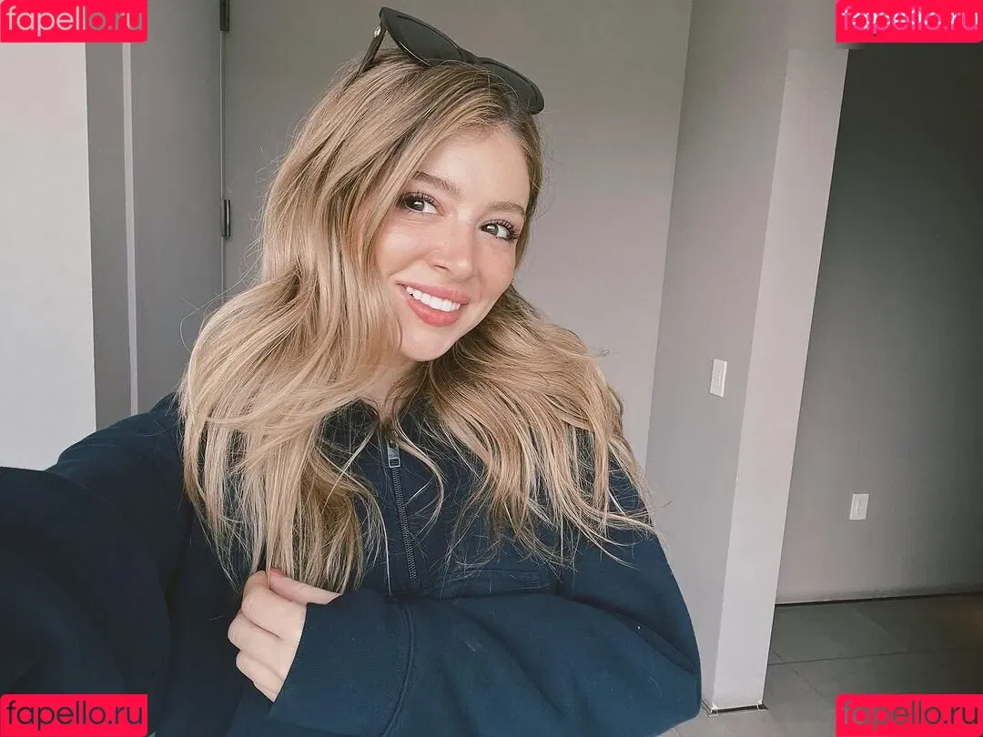 Chrissy Costansa Onlyfans Photo Gallery 