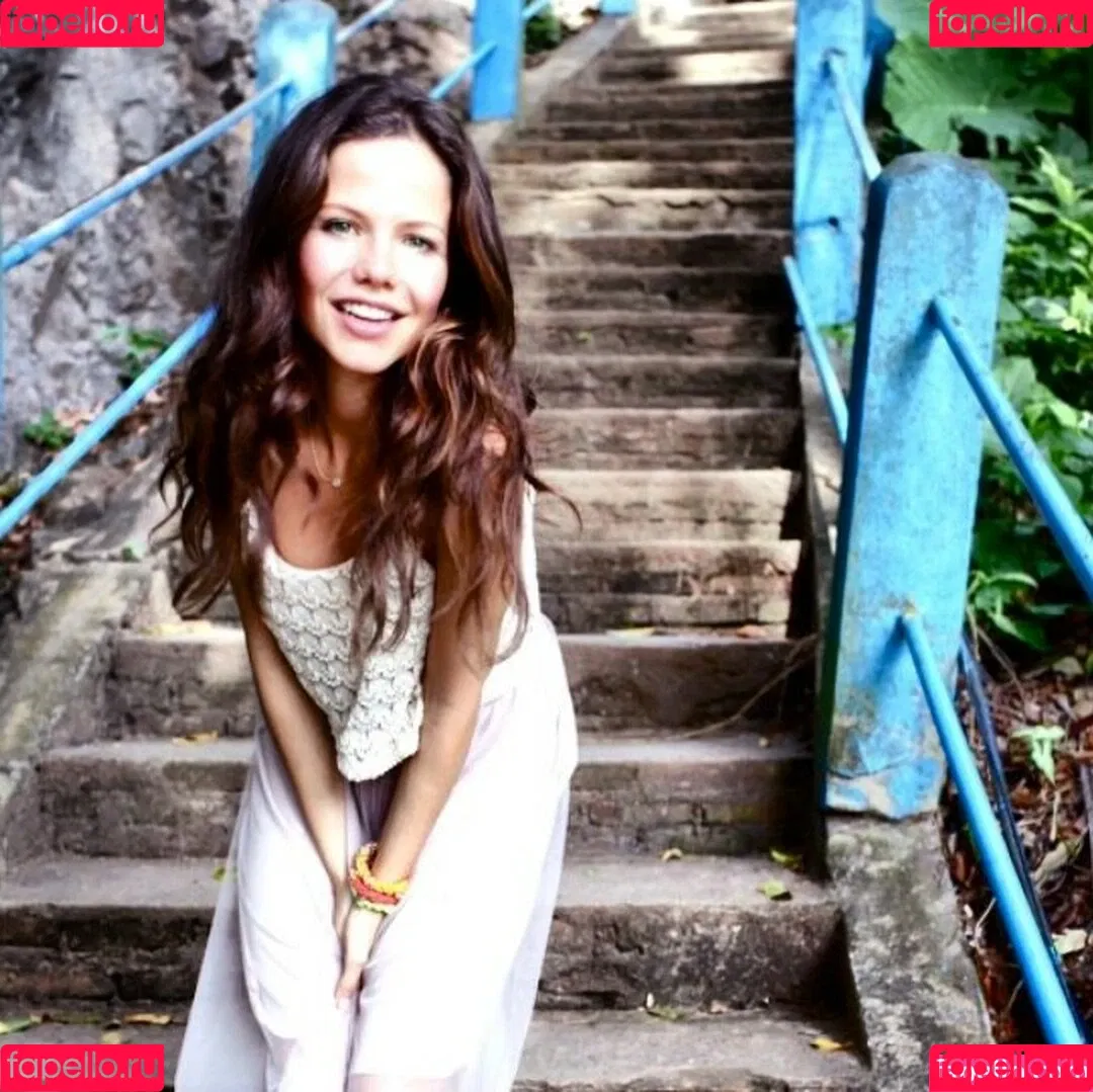 Tammin Sursok Onlyfans Photo Gallery 